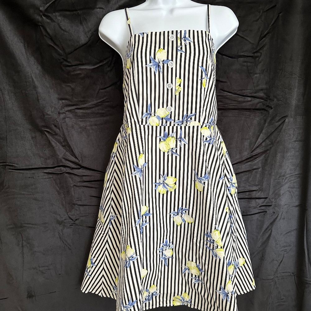 Open Style Co. California design sleeveless summer dress sizeM